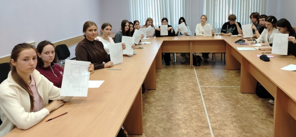 Социально-экономический брифинг «Скорая финансовая помощь» Секция 6: «Как застраховать жизнь, здоровье и имущество?»